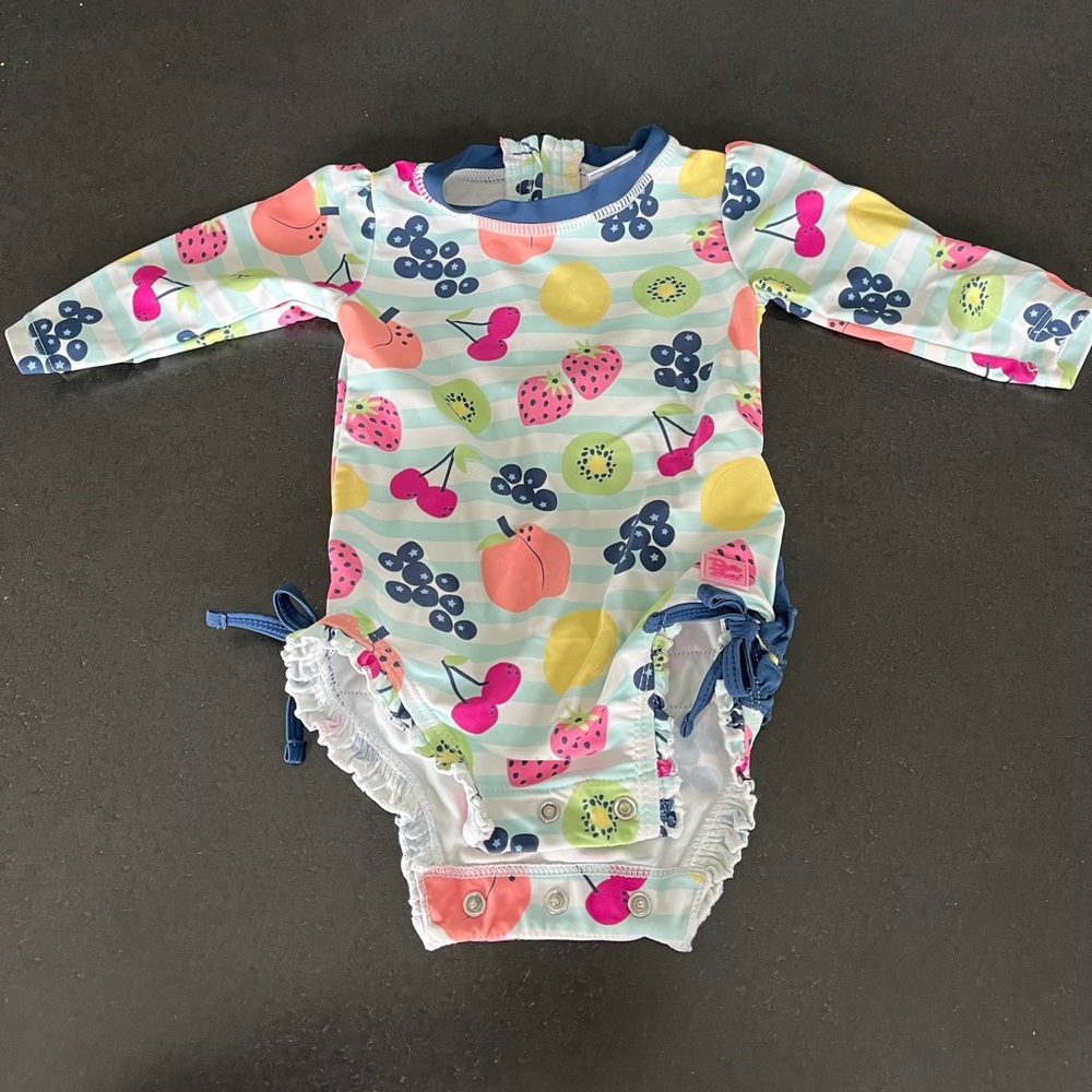 Ruffle butts infant suit